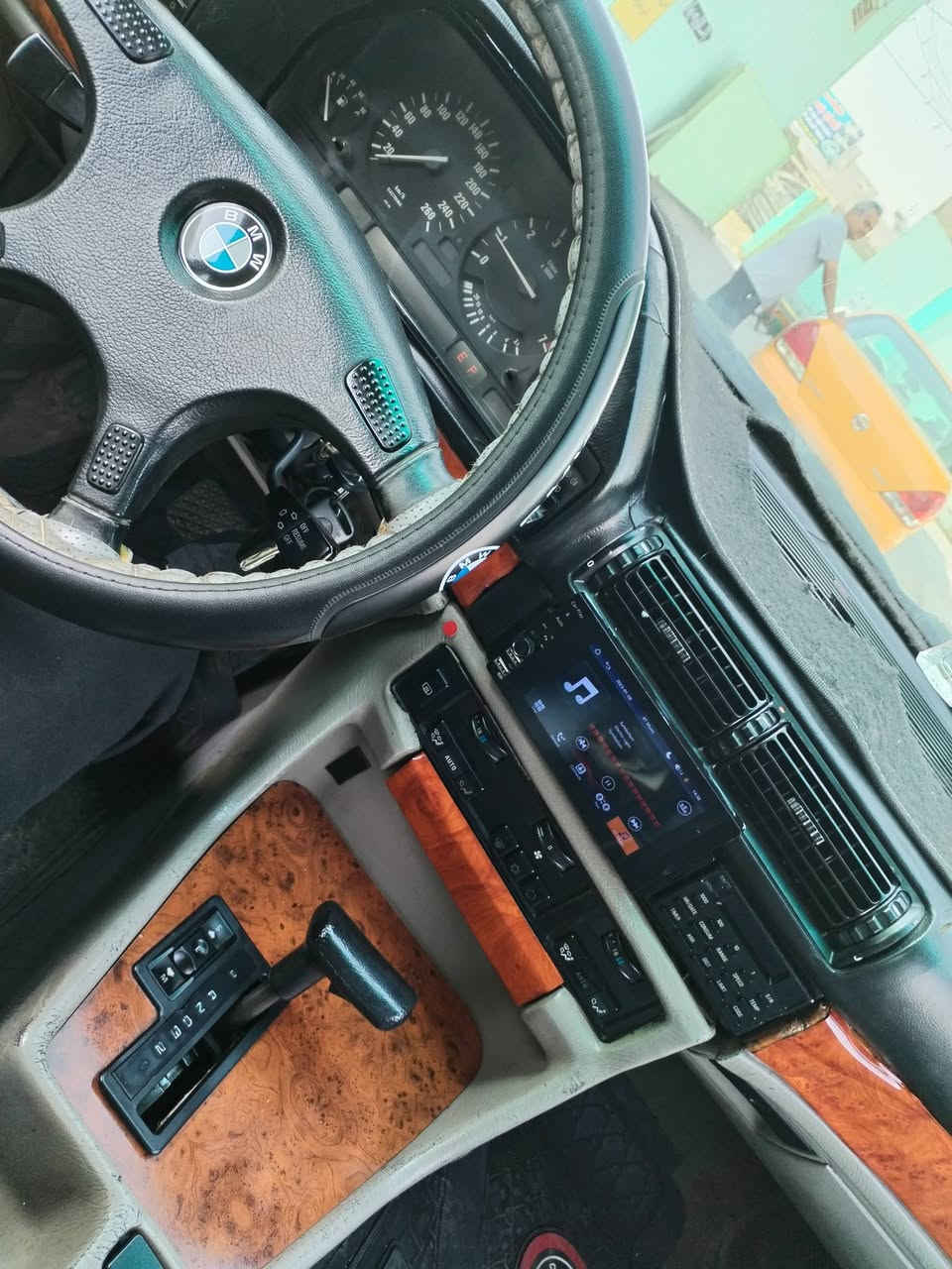 السلام عليكم ورحمة الله وبركاته
بي ام دبليو  735    BMW
للبيع او مراوس حسب القناعه
موديل 91
رقم انبار الماني
مكاني الرمادي
محرك مفتوح 6 سلندر
كير ومحرك خير من الله
السعر 47 بيها مجال
للاستفسار الاتصال
 على الرقم ***********
