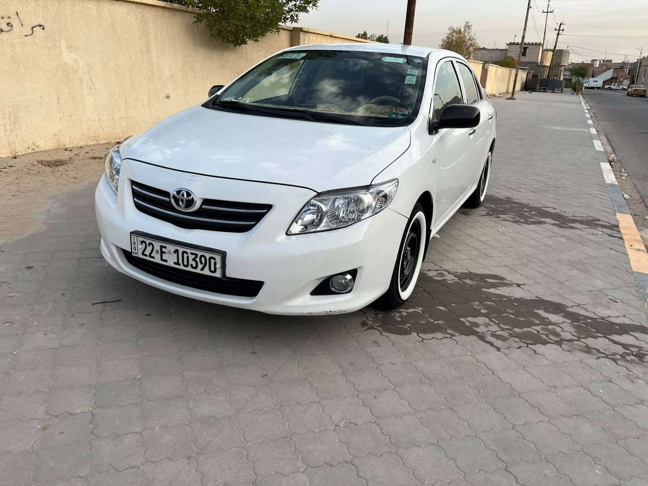 سلام عليكم
كورلا خليجي 2008 للبيع

سيارة مكفولة كفالة عامه من كلشي

مكينه 1600 ماشية 167.000km

الفئه XLI

 السيارة بيها شاشه كامره تحكم ستيرن تايرات جديدة

والسنويه نهايه 2029  

ورقم السياره اربيل مكانها البصرة السعر 125 ورقه 

الرقم ***********
