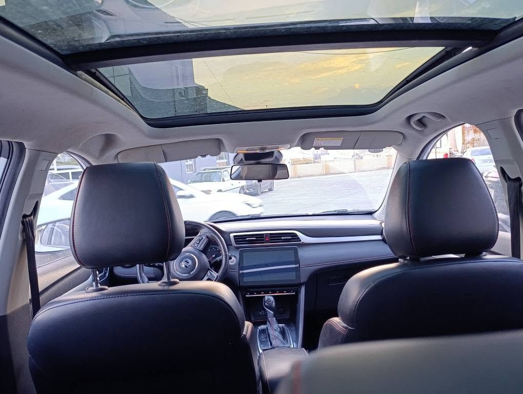 ام جي ٢٠٢٠ • فول بانوراما • جلد