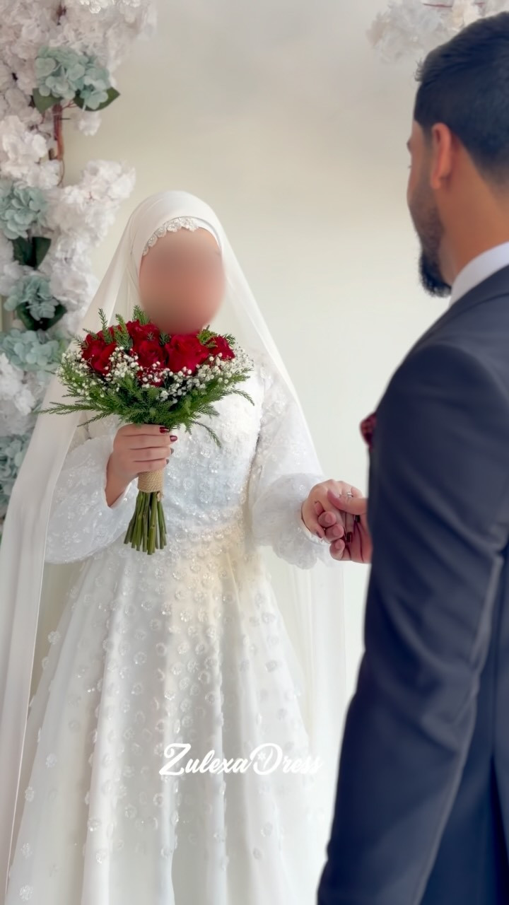 بووکی نازدارمان مارەکردن و گواستنەوەی لای ئێمە بوو🥹❤️

بۆ بینینی مەیکەپی مارەکردن و گواستنەوەی ئەم گوڵەمان جۆینئ گروپی مەیکەپ بن 
لە بایۆی ئینستگرام دانراوە💄

‏#Erbil
‏#Iraq
‏#Kurdistan
‏#ErbilFashion⁩⁩⁩⁩

نص مكتوب في الصور:
- ZulexaDress