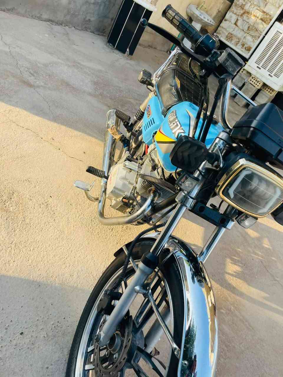 موطور إيراني للبيع موديل ٢٣ السعر خاص ***********
