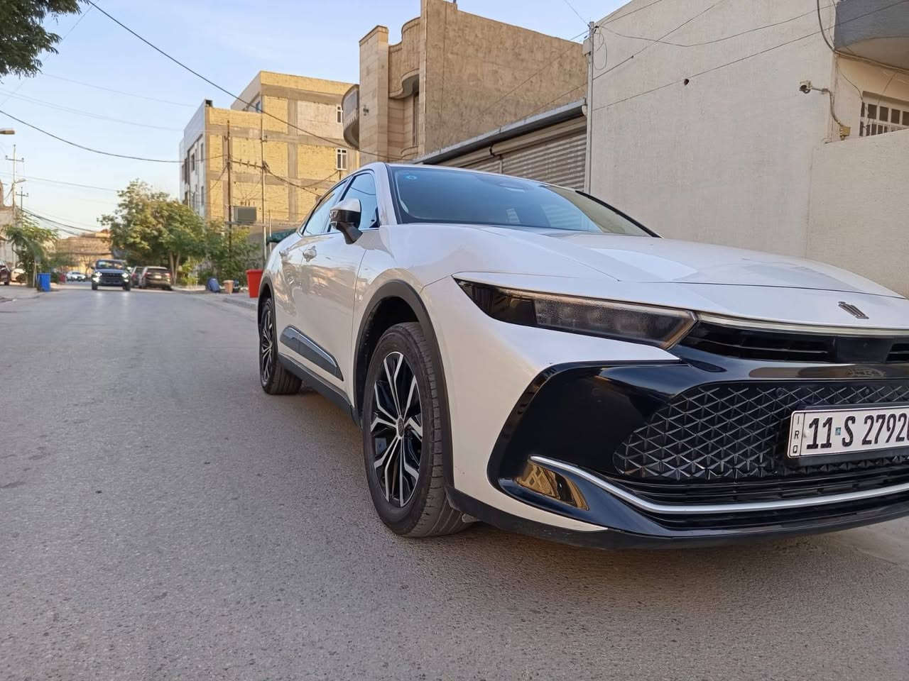 تويوتا كراون • ٢٠٢٣ • رقم بغداد
