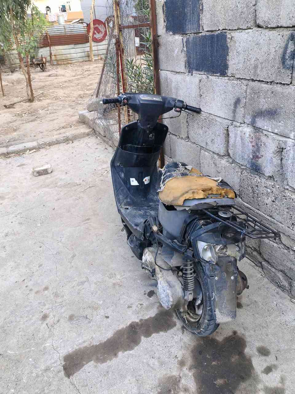 مطار