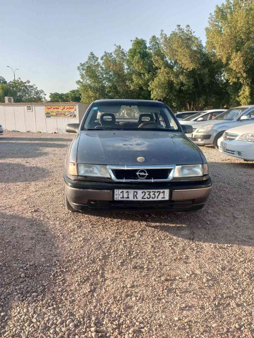 ‏سلام عليكم . .  سياره فكترا موديل 89
‏
‏السياره  مبدل بيه باب ول باقي مكفول  الكهربائيات كلها شغاله صدر نضيف 
‏
‏المحرك 2000   . مكفول كير اتماتيك  رقم بغداد  تحويل بنفس اليوم مشروع
‏ وطني 
‏
‏السعر 28 وبيها مجال 
‏
‏مكانه الرمادي جويبه 
‏
‏الهاتف ***********
‏
‏
‏
‏
‏ 
‏

