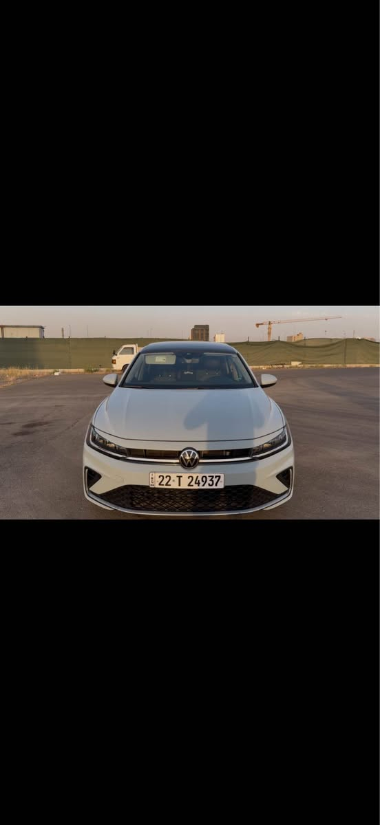 volkswagen jetta se  2025                               بو فروشتن مواسةفات پانوراما بةسمة شةغال گوشين جلد گوشين هيتةر گيچ ئةليكتروني تةعديل سرعة خةتي جادة زور مواسةفاتي تر   بي سبوغة سندوق و چاملغي پشتي هةندةك تةعديلة جةمپةچي پشتي هةية ارباگ بةس شان ١١ هةزار مايل روية هةموو شتي بةشةرتة  سعري١٩٢شوين هةولير   *********** أربيل, العراق
