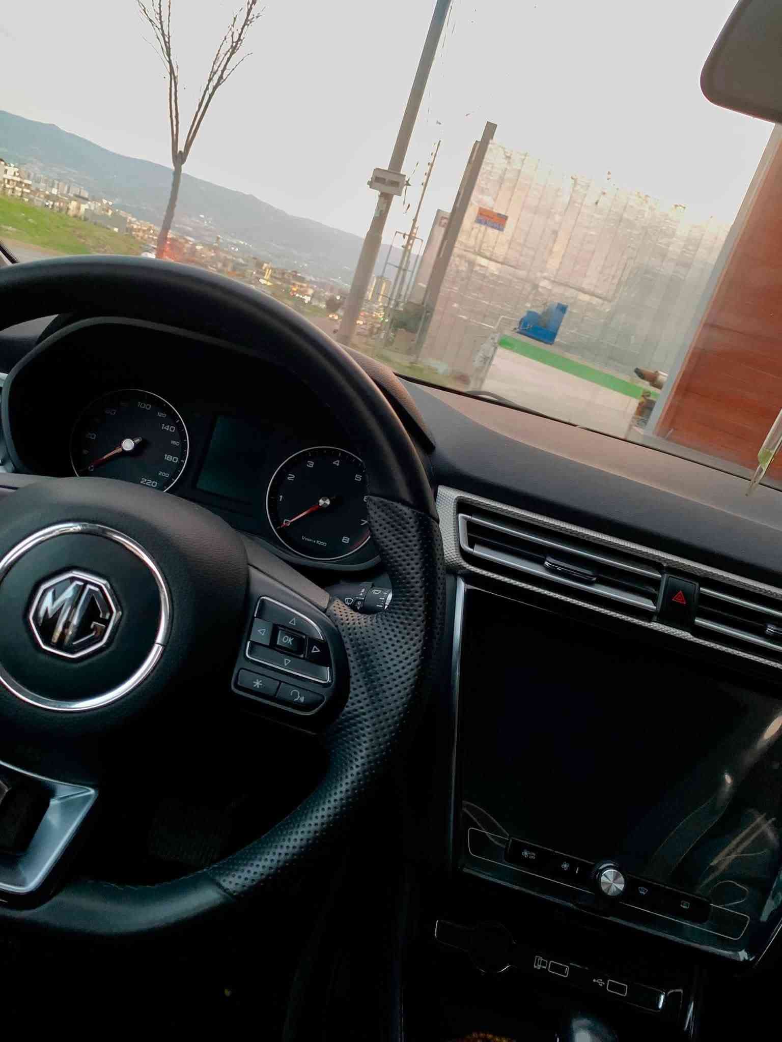 MG 5 2024
Standard plus

لید پێش و دوا
سوکان ڤۆلیۆم تحدید سرعە
شاشە گەورە کار پلەی

ڕەنگی سپی
دوو پارچە بۆیاخ 
یەک پەڵە سارد
٧٨ ھەزار ڕۆشتووە

بێ مەسرەف

نرخی ٩٤ وەرەقە
94$ 

سلێمانی / ***********
