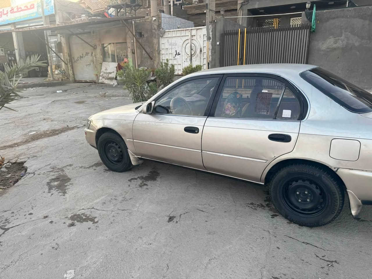 بيع بسياره كورلا موديل 91
السياره جاهز من كلشي من تبريد 
السياره بس جارده فقط 
رقم بغداد باسمي تحويل ثاني يوم 
السعر/58وبيه مجال بسيط
المكان /النجف ***********
