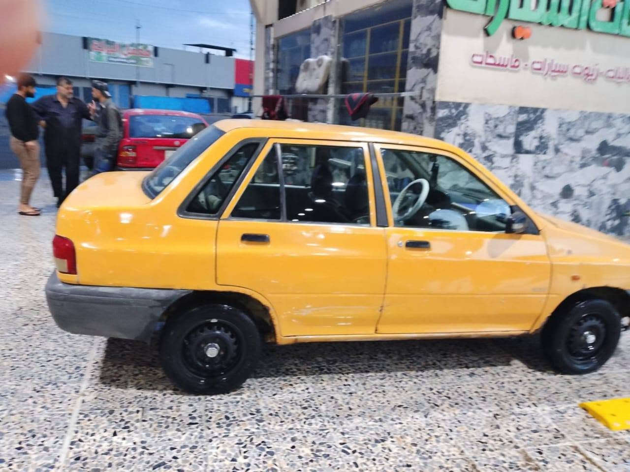 سايبه • ٢٠١١ • بلا صبغ