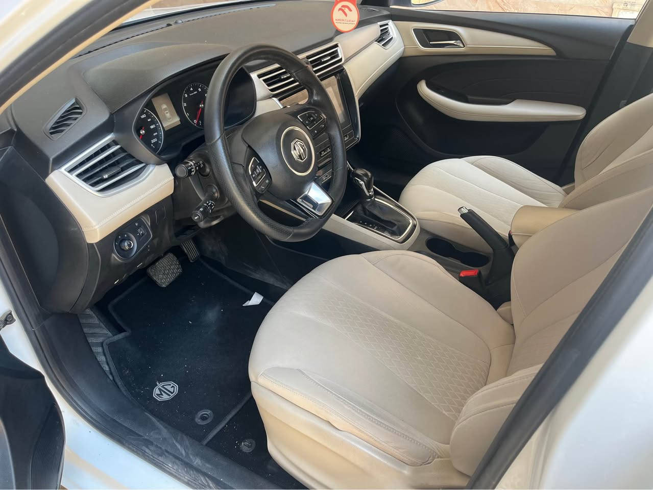 کوردی/عەرەبی
🚗 MG5 مۆدێل 2021 بۆ فرۆشتن 🚗

سڵاو هاوڕێیان، ئۆتۆمبێلی باوکمە و زۆر بە پاکی و خاوێنی ڕاگیراوە، ئامادەیە بۆ بەکارهێنان.
تایبەتمەندی و زانیارییەکان:
 جۆر: MG5
 مۆدێل: 2021
 ڕەنگ: سپی
 ڕەقەم: هەولێر
 سەنەوی: نوێیە
 ڕۆشتوو: 140,000 کم
مواسەفات و ناوەوە:
 کوشنی چەرم (کریم خاوێن)
 شاشەی گەورەی لمسی
 سوکان ڤۆلیۆم و کۆنترۆڵ
 کامێرا و هەستەوەر (سنسۆر)
مەکینە و گێڕ:
 گێڕ و مەکینە و بەشەکانی تر بەشەرت، هیچ کێشەیەکی تەکنیکی و مەسرووفی نییە.
دۆخی بۆیاخ و ڕەقەم:
 بۆیاخ: بێ بۆیاخە (تەنها یەک دوو شوێنی زۆر بچووک تەحدیل/ساردی هەیە).
 ڕەقەم: ڕەقەم نوێکردنەوەی تەنها 75 هەزار دیناری دەوێت.
💵 نرخ: 90 وەرەقە ($9,000) (کەمێک مەعامەلەی تێدایە)
📍 شوێن: هەولێر
📞 ژمارەی پەیوەندی: [***********)-منصور]

عەرەبی
🚗 MG5 موديل 2021 للبيع 🚗
السلام عليكم أخوان، سيارة والدي للبيع، نظيفة جداً وبحالة ممتازة وجاهزة للاستخدام.
المواصفات والمعلومات:
 النوع: MG5
 الموديل: 2021
 اللون: أبيض
 الرقم: أربيل
 السنوية: جديدة
 المسافة المقطوعة: 140,000 كم
المواصفات والداخلية:
 كوشن جلد (لون كريمي نظيف جداً)
 شاشة لمس كبيرة
 أزرار تحكم بالستيرن (سوكان فوليوم)
 كاميرا وسنسور خلفي
المحرك والجير:
 المحرك والجير وكافة الأجزاء بشرط الفحص، لا توجد أي مشاكل تقنية أو مصاريف.
الصبغ والترقيم:
 الصبغ: مكفولة من الصبغ (توجد فقط منطقة أو منطقتين تصليح بارد بسيط جداً).
 الترقيم: تجديد الرقم يكلف 75 ألف دينار فقط.
💵 السعر: 90 ورقة ($9,000) (مجال بسيط)
📍 المكان: أربيل
📞 رقم التواصل: [***********)-منصور] أربيل, العراق
