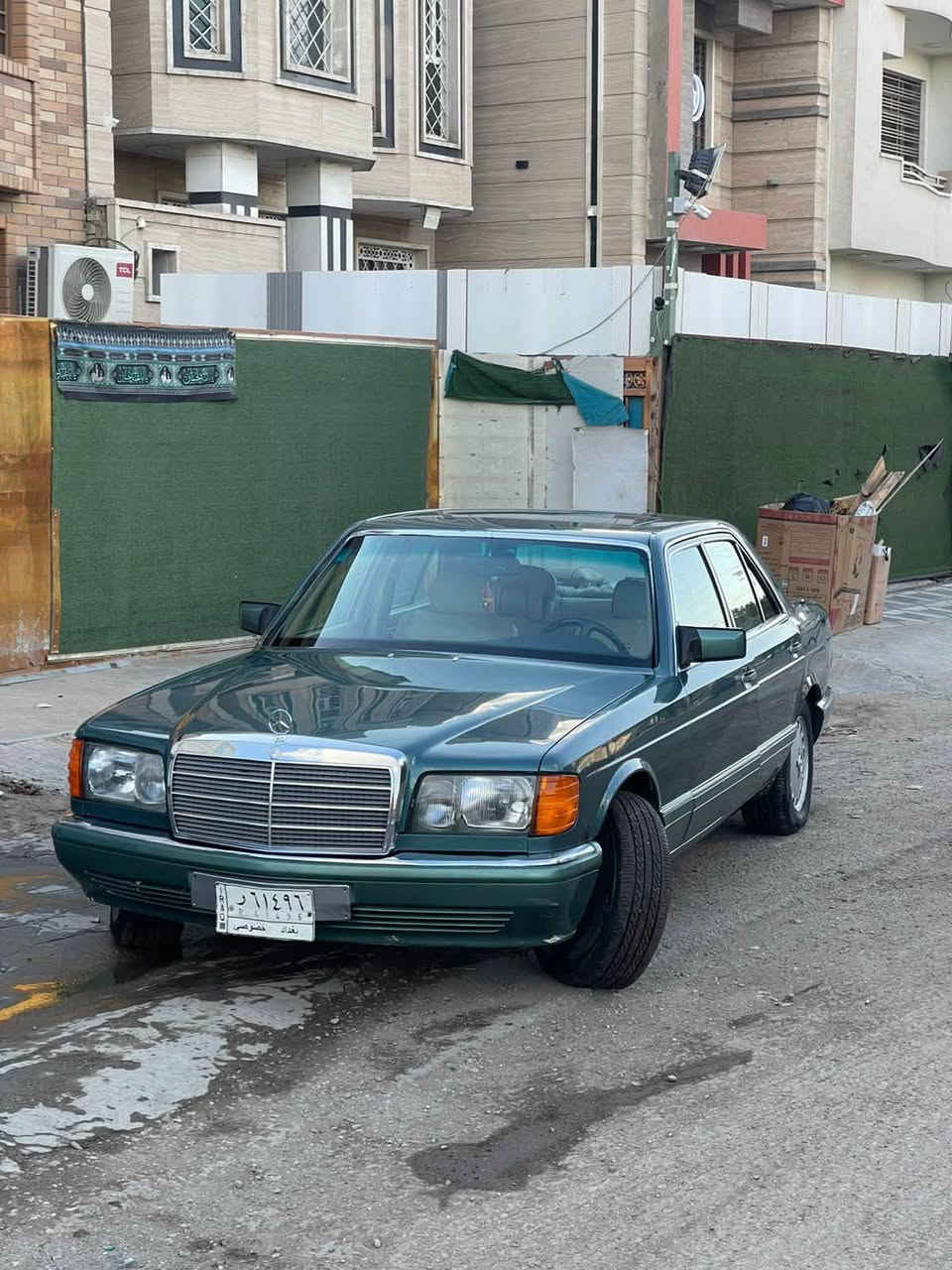السلام عليكم
مارسدس جامبو 300se موديل 1990

بلاديه بدون أي نقص 

اكسل جديد 

دبل مروحه 

فتحه سقف

كشنات كهرباء 

دبل فيتيم 

دبل هورن 

نقصه الوحيد يحتاج دوشمه للكشنات فقط 

السياره جاهزه ومآبيه أي نقص ان شاء الله 

السعر 90وبيه مجال للشراي 

المكان شارع فلسطين 

الرقم ***********
