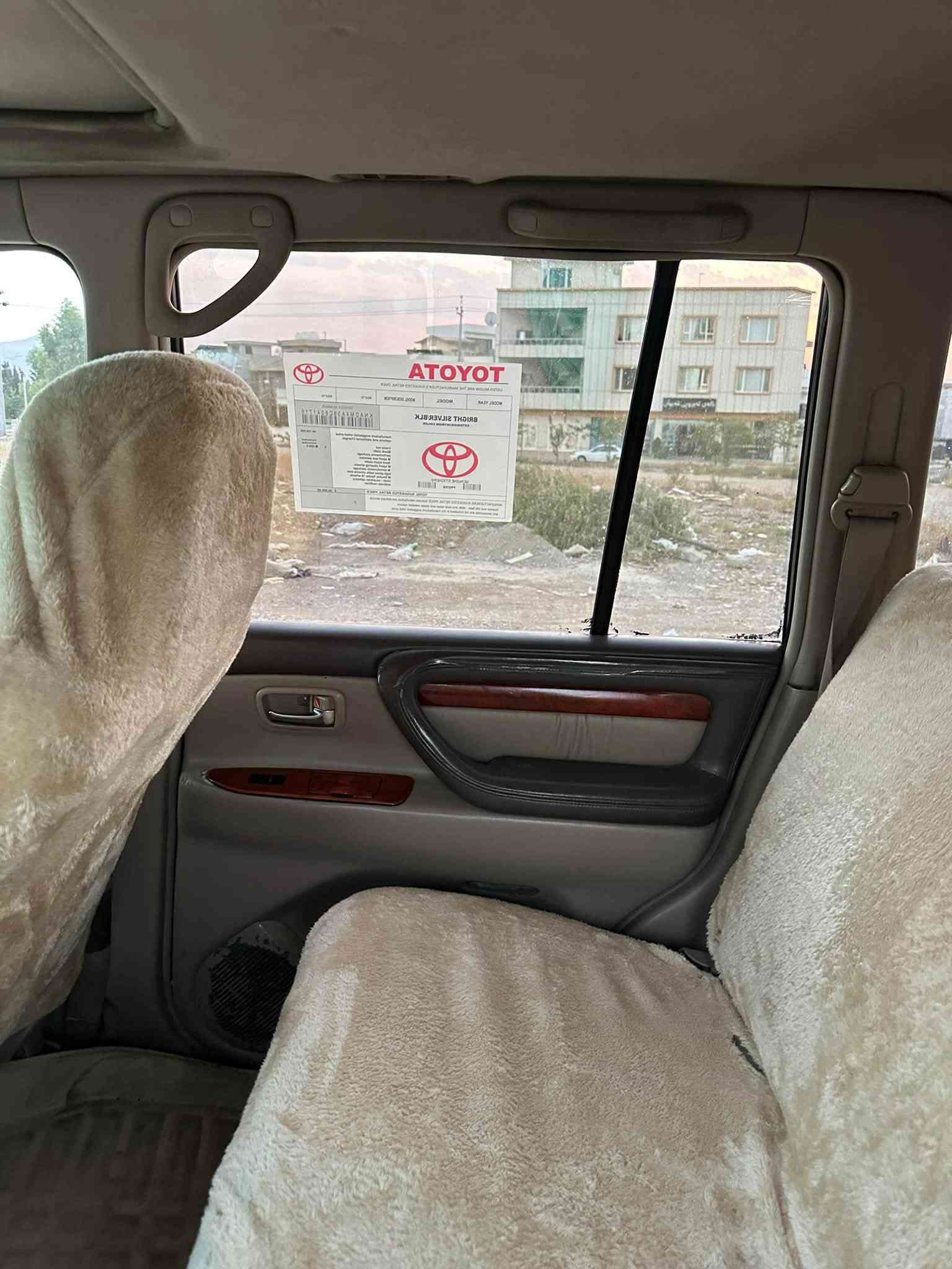 لكزس LX470 • فول مواصفات • ٢٠٠٠