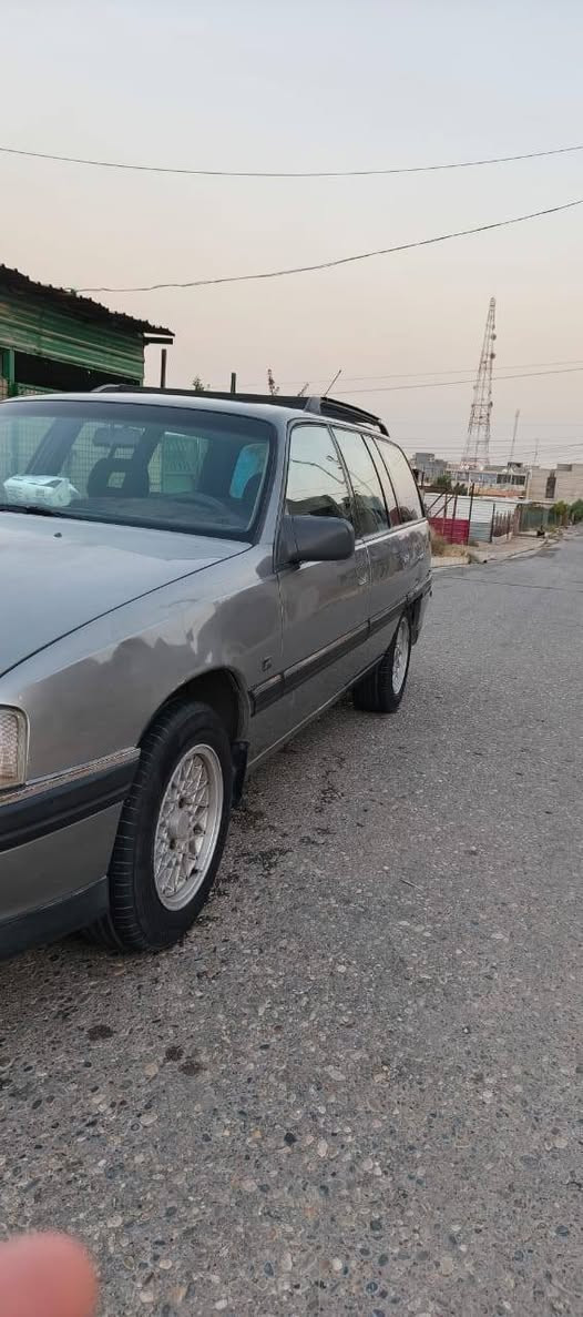 سلام عليكم اوبل اوميكا موديل 1993
حجم 20 كير محرك شرط
كير عادي سياره بدون صبغ
جامات كهرب
فتحت سقف
حداديه جديده
شرطسلام عليكم اوبل اوميكا موديل 1993
حجم 20 كير محرك شرط
كير عادي سياره بدون صبغ
جامات كهرب
فتحت سقف
حداديه جديده
شرط التحويل
كاربون موجود
السعر 35 أو بيها مجال
للتواصل على الرقم
***********
***********  التحويل
كاربون موجود
مكان موصل ايسر
السعر 35 أو بيها مجال
للتواصل على الرقم
***********
***********
