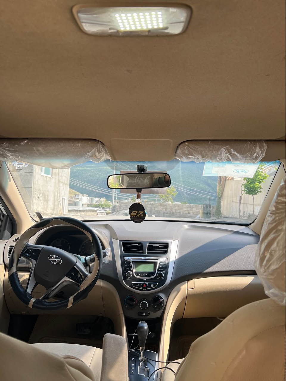 هۆندا ئەکسێنت 2012

بێ سبوخ
مەکینە گەورە 1.6L
گێڕ و مەکینە بەشەرت نە کرایتەوە
 150 هەزار کیلۆمەتر ڕۆیشتیە
سوکان ڤۆلیۆم
گێر تۆماتیک
تەبریت
سەیارەیەکی تا بڵێی جوانە

WhatsApp & vibar/ ***********
شوێن / سۆران أربيل, العراق
