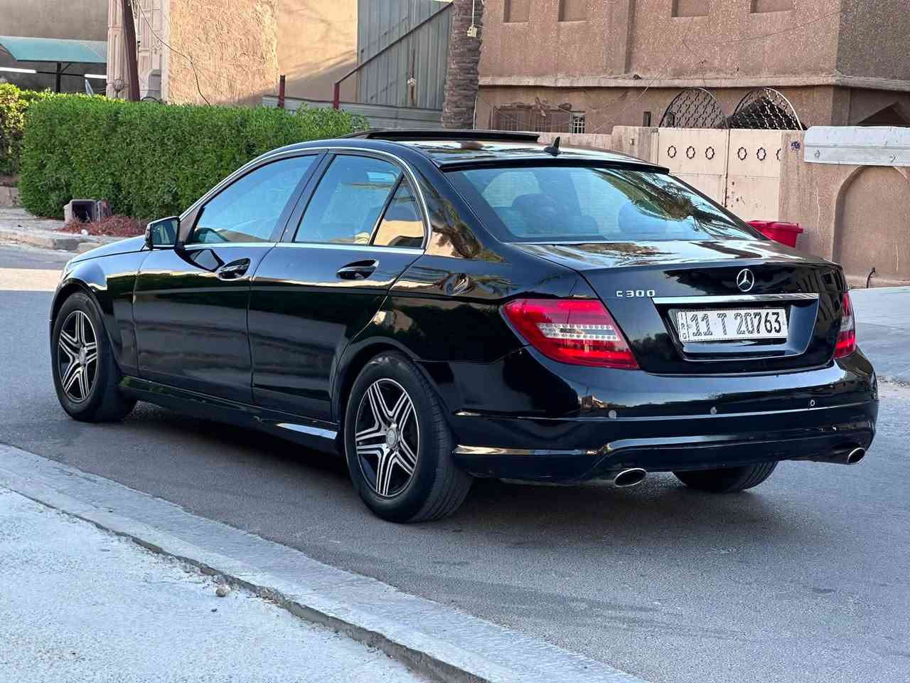 سلام عليكم 
للبيع مارسيدس C350 موديل 2008 محدث 2014 فول 

سياره رقم بغداد دولي الجديد بسمي سنويه ورقم وهزه جدد

محرك 6V كير اوتماتيك مكفولات صدرين خلفي امامي جدد

كهربائيات كلها بلاديه بدون اي نقص بدون اي جطلات بلادي

داخل جلد اسود جديد ما بي اي ملاحضات لا شك ولا اي شي

سلايد شغال بصمه بلاديه سنتر لوك ريمونت بلادي كله شغال

لايت لد بك لايت لد زنون بلادي كله شغال ما بي اي نقص 

السياره مكفوله من الحادث فقط صبغ للجماليه بدون ضرر

السعر 93 ورقه وبي مجال للشراي انشالله للستفسار اتصل 

‭***********‬
