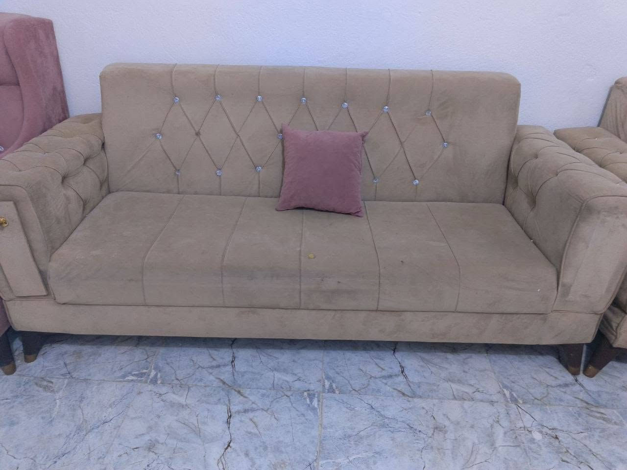 تخم عشره مقاعد البيع سعر 350 بي مجال واسط كوت زين قوس ***********

