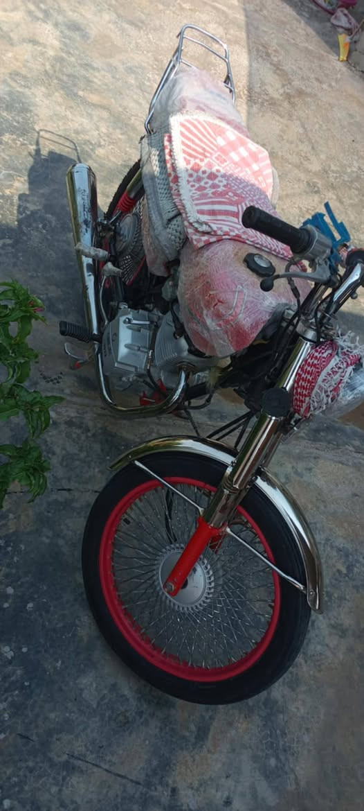 نامه موديل 22مخرجه ب 23دراجه خير من الله سعر 400وبيه مجال حك جيه 
***********تصل وتدلل ديالى كنعان شلالات
