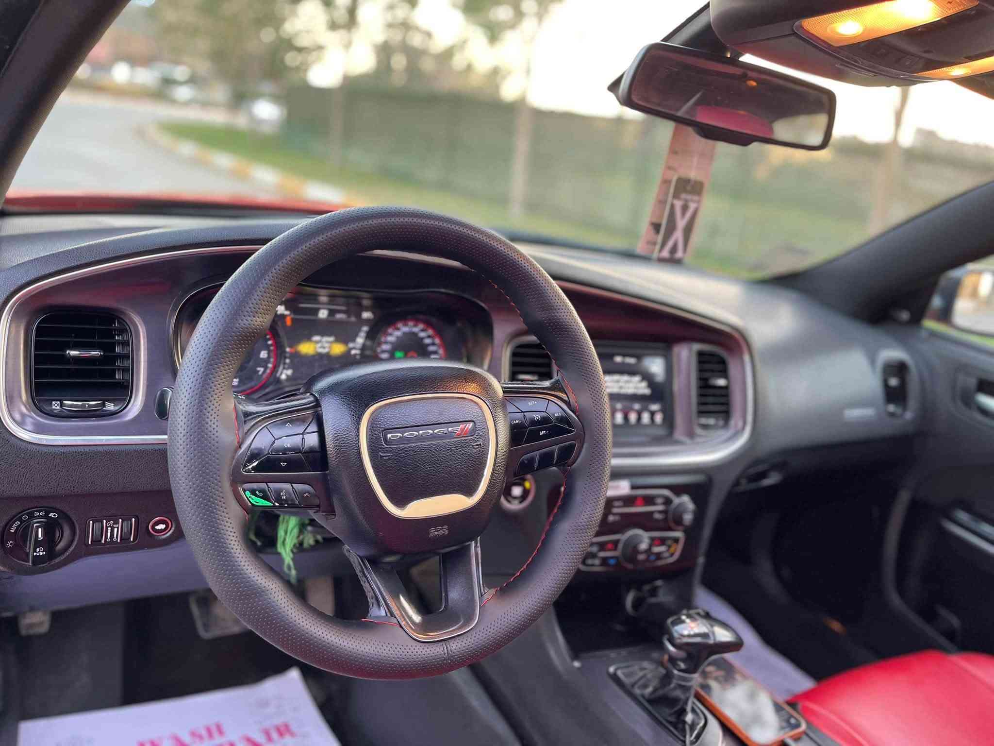 بسم الله الرحمن الرحيم
اللهم صلِّ على محمد وآل محمد 🤍

🚘 للبيع سيارة جارجر موديل 2018 خليجي وكاله هارلم ✔️

كير مكينه تبريد كفاله ❄️

🔹 6 سلندر تو ويل

ماشيه 72 K

🔹 رقم بغداد

🔹 وارد خليجي وكاله هارلم 

🔹 فول مواصفات

🔹 فتحة سقف

🔹 بصمة

🔹 كيشينات جلد

🔹 شعار Sxt

🔹 تدفئة كيشينات

🔹 حساسات خلفية

🔹 نظام Sport

🔹 رادارات جانبية

📌 حادث السياره

السيارة بارد بل باب خلفي فقط 🚀

سعر 220 وبيه مجال 

بغداد الدوره 

📞 للاستفسار: ***********

***********

