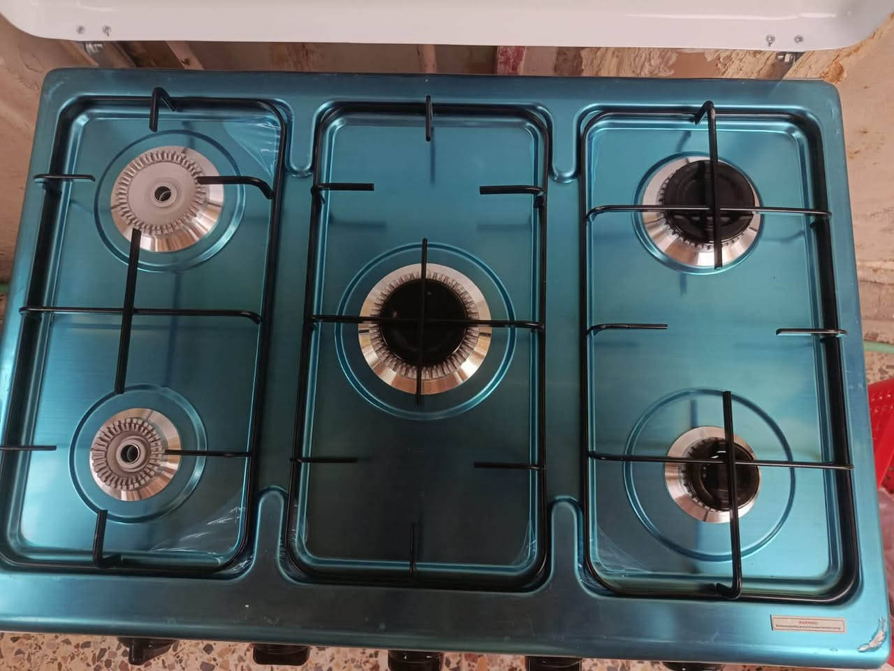 طباخ صغير نوعيه MANAL جديد ما مشغل ولا مره 5 عيون نوعيه راقيه ومحترمه مع رفوف ثنين اسفل الطباخ مثلث ما موضح بالصوره العنوان الموفقيه قرب ملعب الخماسي السعر:85وبي مجال للتواصل والاستفسار:***********
