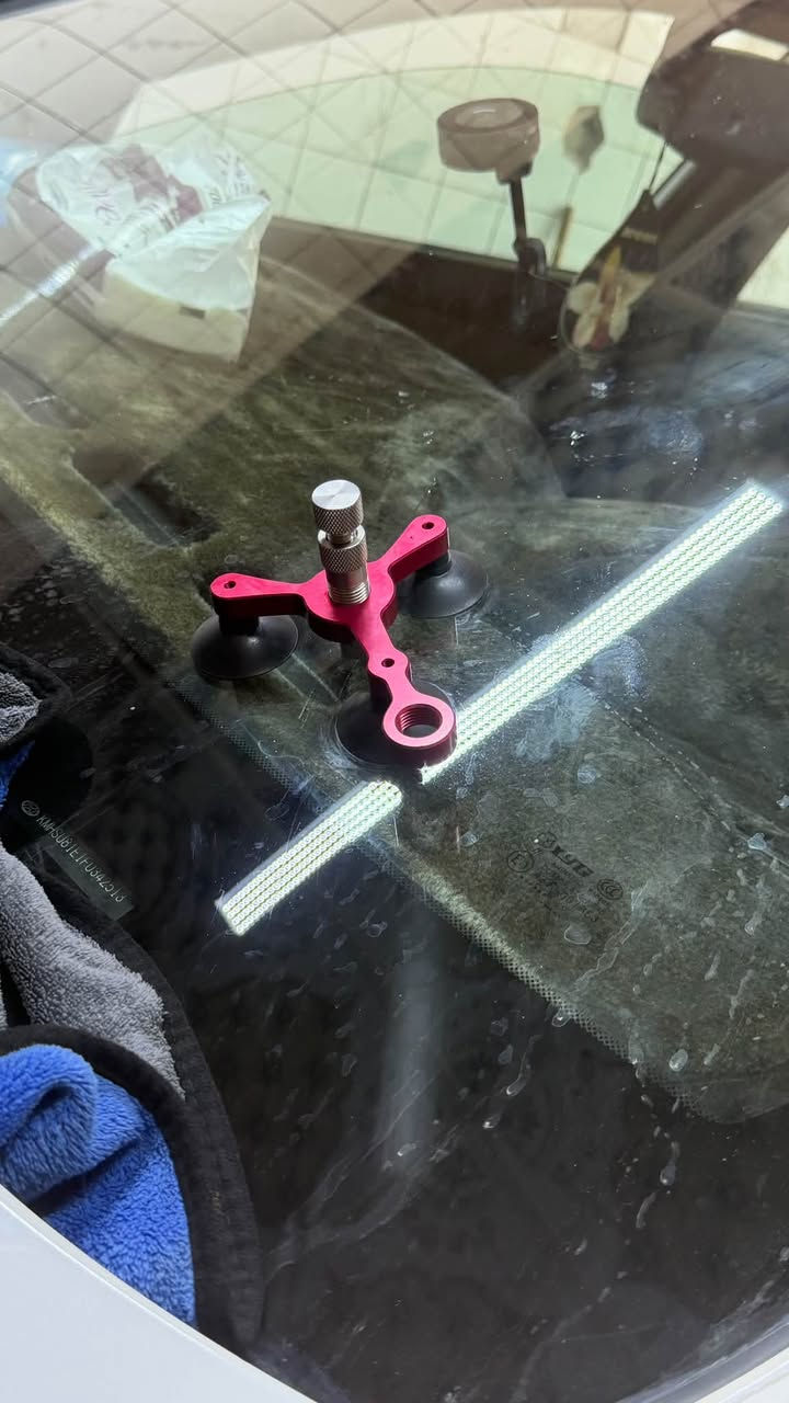 🚘🔥 نوفس | طبيب الزجاج 🇺🇸

مو كل ضربة تحتاج تبديل…
والشغل الاحترافي يخلّي الفرق يبان. ✨

🛠️ تصليح ضربات وشقوق الجام
🇺🇸 بجهاز روجرز الأمريكي
💎 دقة عالية ونتيجة تقترب من الوكالة
🛡️ ضمان سنة

📍 بيجي | الشارع العام
مقابل إعدادية الصناعة – الشارع الخدمي

📞 ***********

نوفس… نصلّحها صح، ونرجّعها بأحسن صورة 🔥

نص مكتوب في الصور:
- قبل
- 🫵🏻 ד.
- نوفس طيب الزجاج *********** نوفر جهاز كشف اعطال السيارات تصليح عام لسيارات بجهاز البور والكمبيوتر اصلاح الفطور ونقاط الحجر جلي زجاج السيارات ازالة الخدوش و البقع تركيب لانواع الزجاج سيارات جميع الانواع ضمان جودة الخدمة تلميع زجاج ازالة خدوش جلي لابتات سيارات بالنانو سيراميك فريق عمل محترف بادارة احمد *********** متابعة محترف ضمان جودة الخدمة جميع انواع السيارات دقة في التنفيذ افضل الخدمات