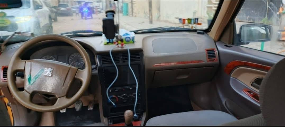 السلام عليكم
للبيع //;/للبيع
بيجو روه اجره موديل 2016
سنويه بسمي لوحات جديده انگليزي  نجف
السعر 40 ورقه وبيها مجال
للاستفسار اتصل ع الرقم ***********
