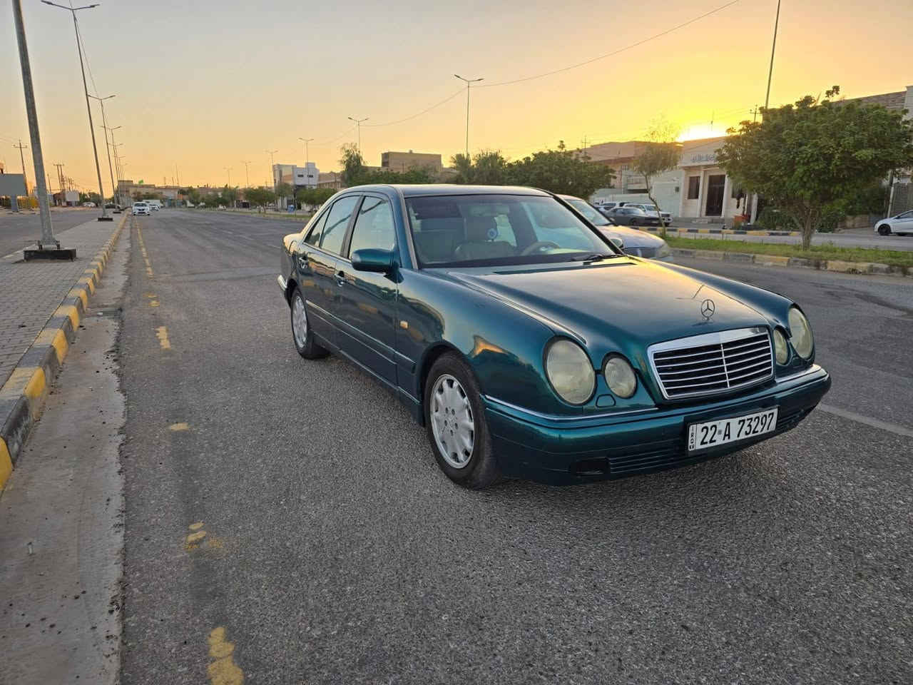 بيع مستعجل
مارسيدس ام عيون موديل 95 محرك خراطيم 320 وكير خير من الله رقم اربيل تريد وكاله تريد تحويل سنويه تسقط 2030 مصبوغه عام نظافة غرفتها 80٪   السعر 65   وبيها مجال 
***********

