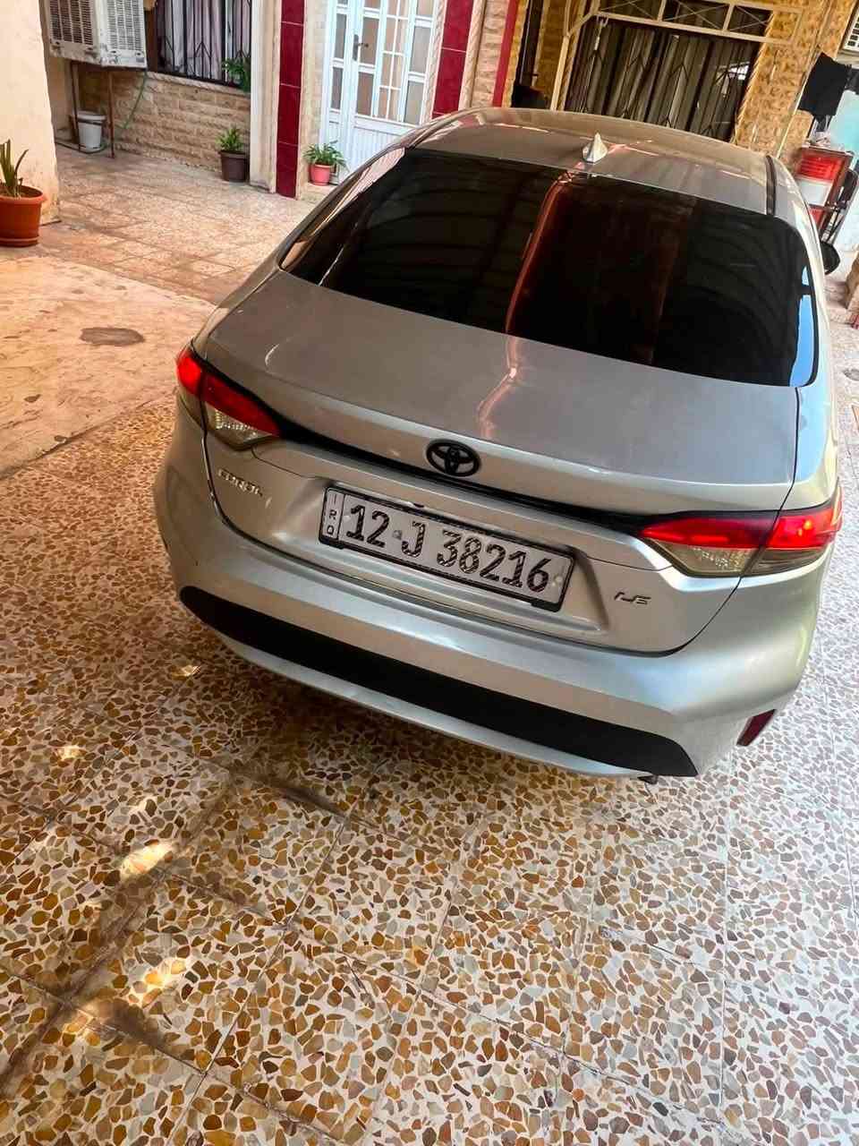 السلام عليكم 
كورلا موديل 2020 امريكي 
محرك 18
موصفات Le رادار امامي قيادة وتثبيت مسار ولايتات زنون وشاشه كبيره  وباقي الموصفات معروفه 
لون سلفر 
ماشيه 83 الف 
رقم نينوى بسمي السيارة هزه وفحص وسنوي جديد 

الضرر :بيها جاملغ الخلفي من جهة السايق صبغ وقبغ صندوق صبغ بل اسفل محدد بل صورة 
السيارة مابيها مصرف طخم تاير جديد باتري جديد كاملا من كل النواحي 
للستفسار :***********
السعر 138$
