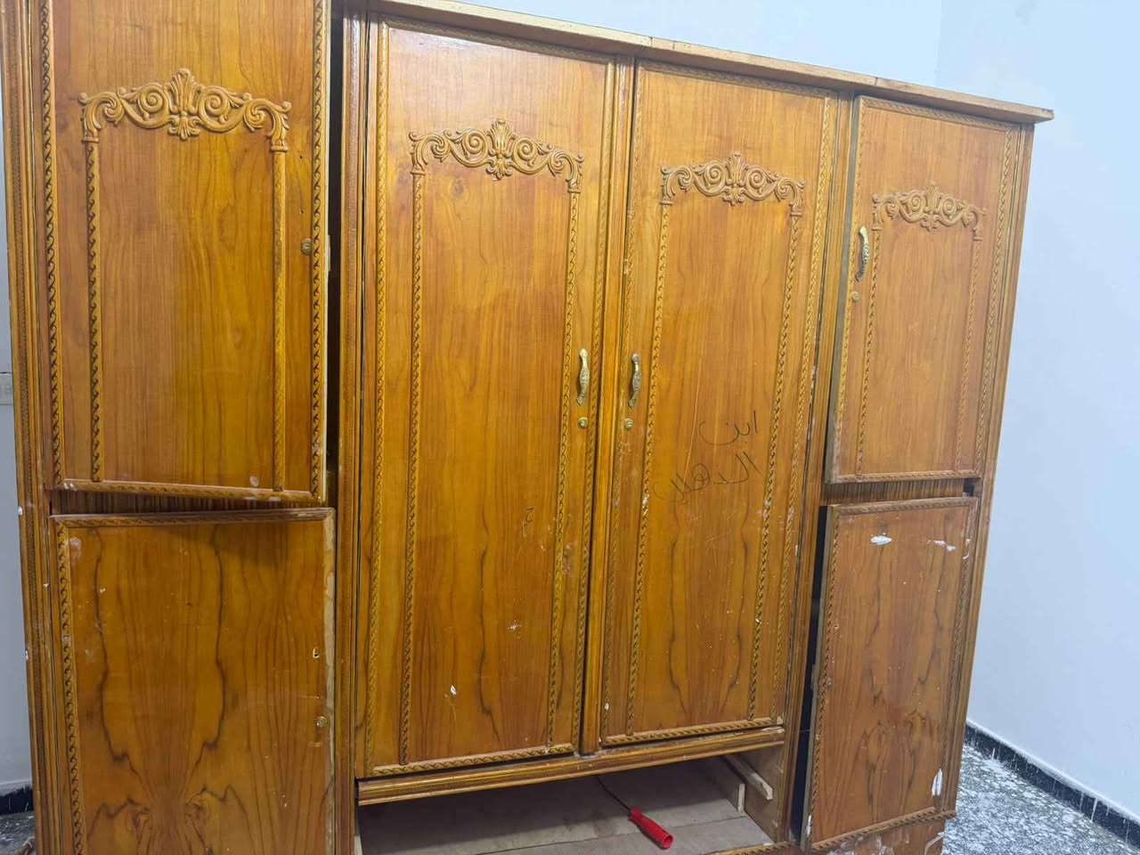 كنتور مستخدم سعره ب ١٠٠ وبي مجال 
المكان بغداد البلديات بغداد, العراق
