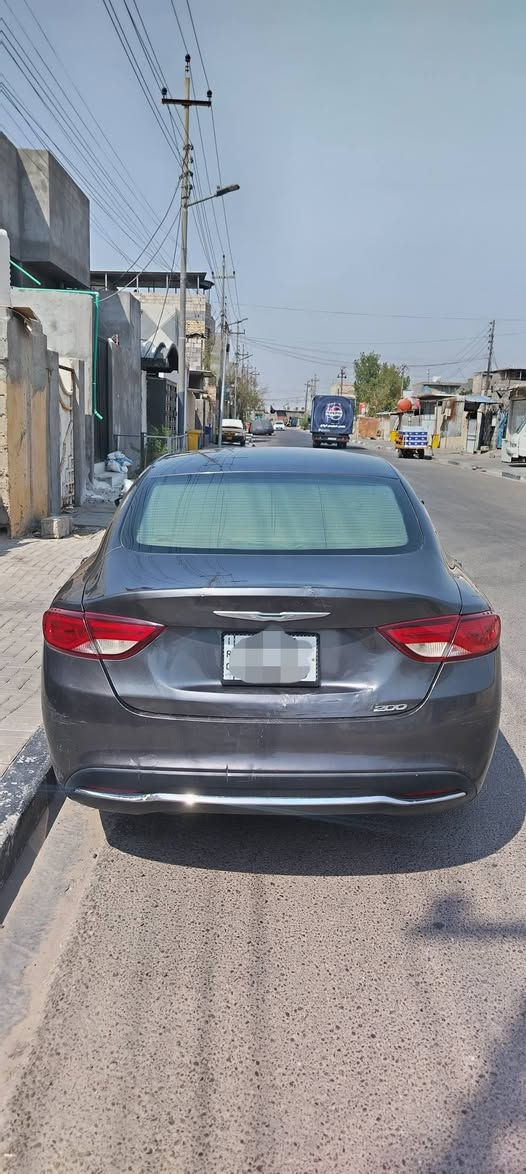 السلام عليكم c200 موديل ١٦ كير 9 نمر  محرك 2.400  تبريد كفالة ضربتها جانبية رقم انكليزي الهزة مامنتهية تحويل مباشر البجم بيه جراد عوزة رش وحدادية الأمامية تعبانة  السعر ٧٨ وبيها مجال
***********
