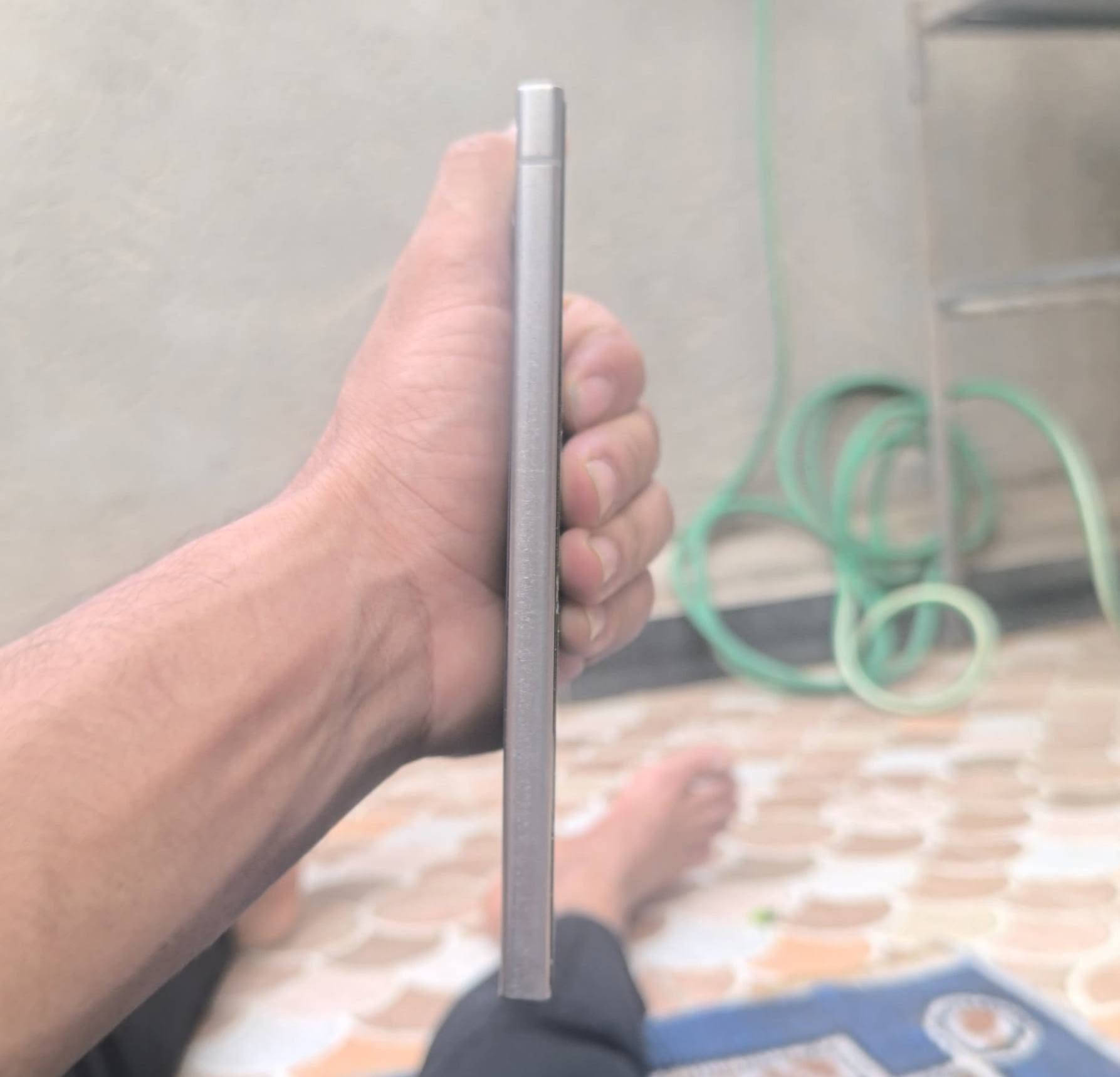 اس ٢٤ الترا • ٢٥٦ • بنفسجي