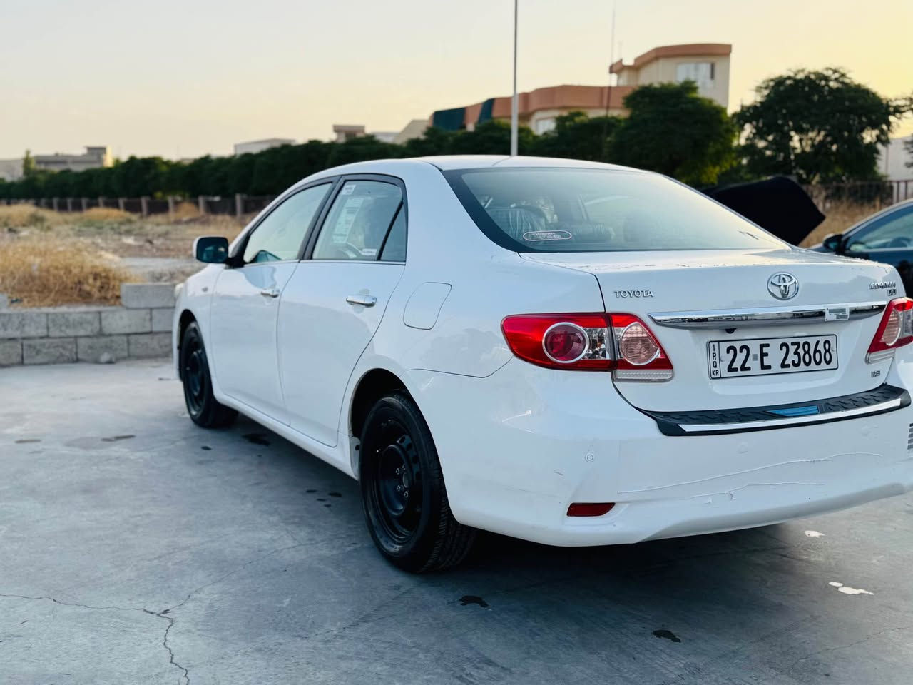 TOYOTA COROLLA 2012 XLI
كورولا مۆدێل 2012 XLI 
ڕەنگى سپى 
گێڕ و مه كينه ى به شه رت
سه وت و سه رف و خه له لى نييه به شه رت
(( ده رگاى سايه قى گوراوه به بيلاد)) 
ئێرباگی نه ته قيوه
مواسەفات
بطاقه ى بنزين هه يه
( - شاشه - كامێرا - مه كينه گه وره - ويل كه پ - ناو كريمى   - حاسە )
چوارتايه و ويلى لۆكى له ژێرداييه
سه نه وى و ڕه قه مى تازه يه 
گێڕ و مه كينه و كاره باى  و هه موو گيانى به شه رت
سعر 123$
***********
*********** شمشمل, السليمانية
