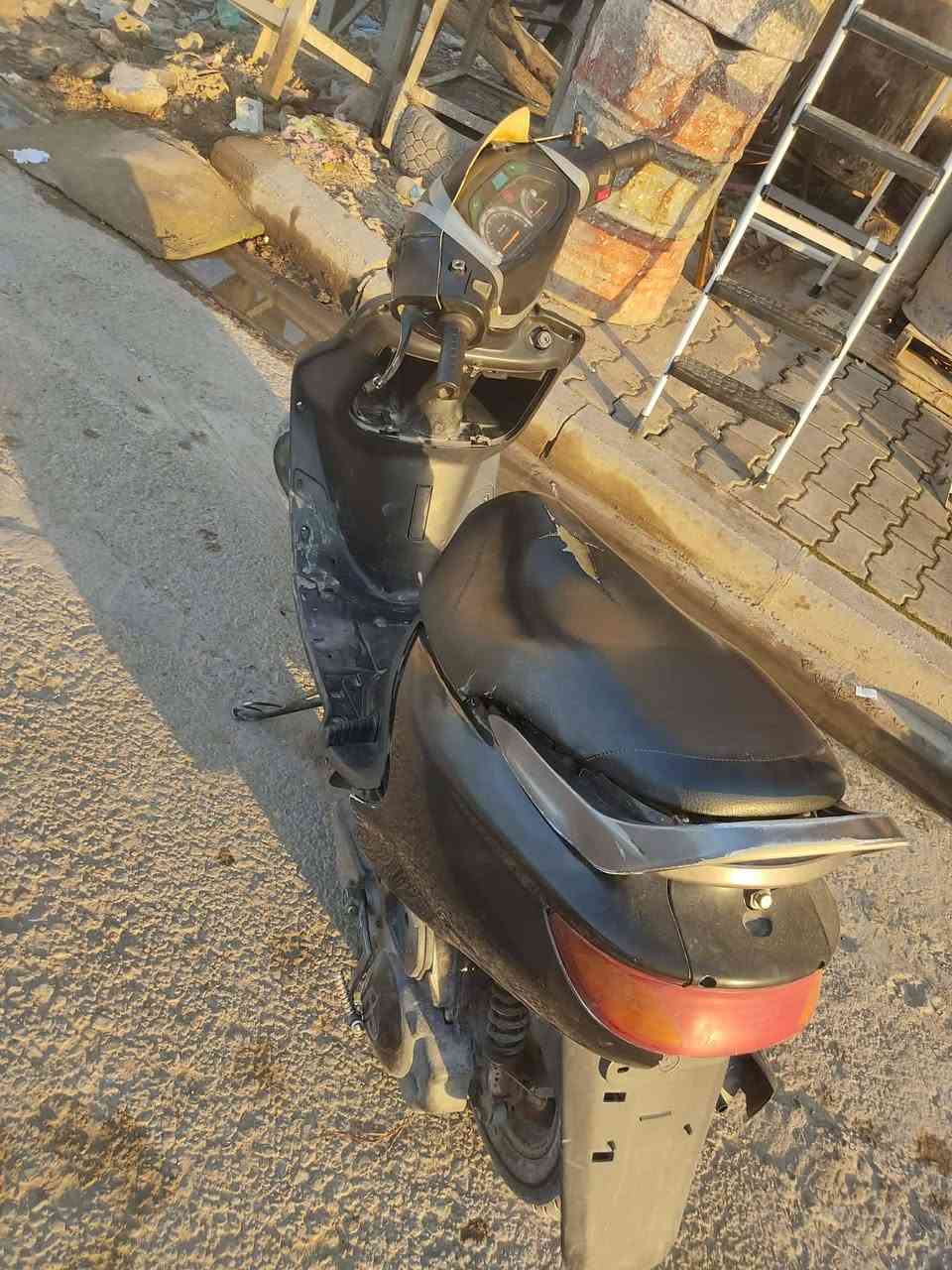 دراجة فراشة فحل مجفتة السعر 250 وبيها مجال النجف حي ميسان شارع الشريط الرقم فقط واتساب ***********

