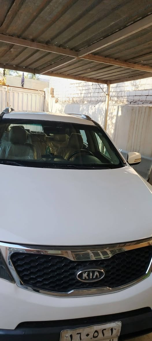 سلام عليكم سورنتو مديل ٢٠١٢ خليجي سبعه راكب ثلاث قطع تبريد بصمه أبواب بصمه تشغيل بيه منضومه غاز ويل ١٨  كامره شاشه مكينه اربعه سلندر سياره بيه مكانات صبغ ابيعلك صبغ عام مكفوله من الكص ولعيب الشرعي  مكاني نجف سعره دفتر وعشره 110 وبيه مجال استفسار أكثر اتصل
 ***********
