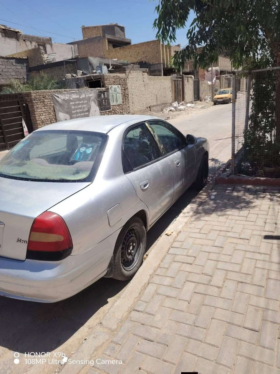 سلام عليكم دايو نوبره ميديل 2000 تبريد جديد كير 
صدر جديد تخم تایر سعر30 وبيهه مجال
سنويه صاقطه كله عل مشتري  ***********

نص مكتوب في الصور:
- O HONOR X9b
- 108MP Ultra-Sensing Camera
- HONOR X9b
- HONOR X9b 108MP Ultra Sensing Camera