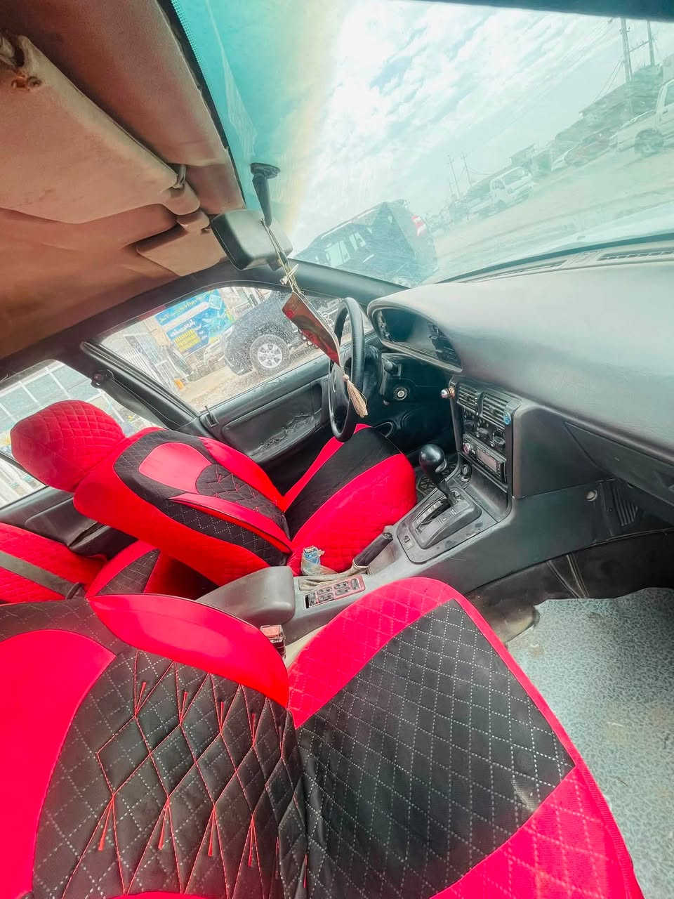 سلام عليكم برنس 95 بيها صبغات بصمه وأتماتيك السياره ورقم بغداد إنكليزي دوشمه جديده كير محرك كله جديد العنوان واسط الزبيدية *********** سعر35 وبيها مجال افحص ألك يوم كامل
