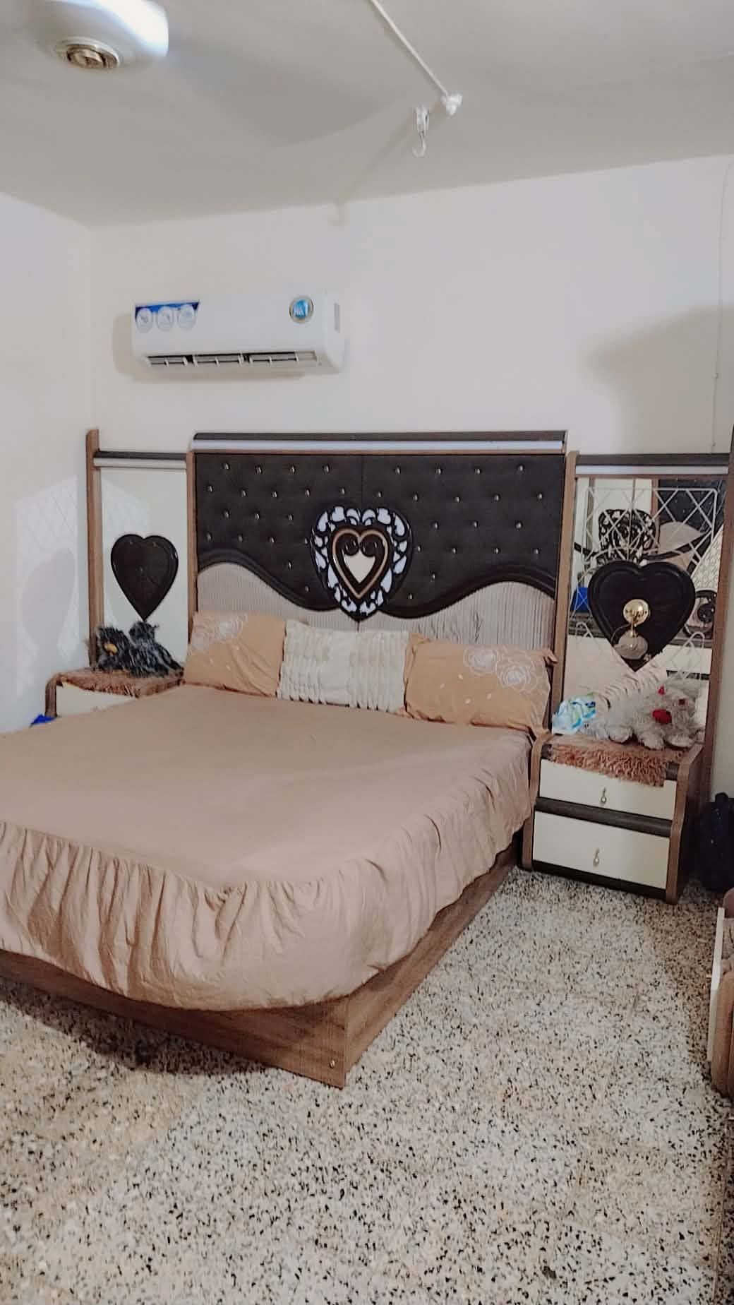 بوفيه نجاره • غرفه نضيفه • بايسكل