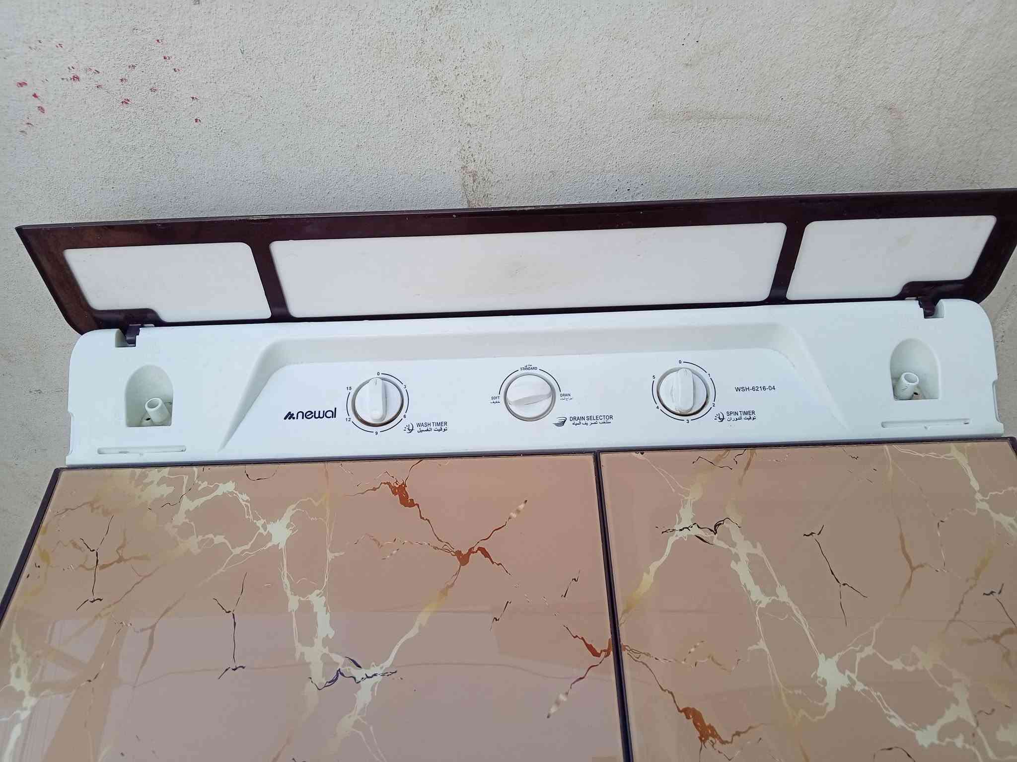 طباخ سنفر إيطالي تجميع تركي نظام بوري فرن خطين يشتغل قياس90×60 شغال فرن شغال جداً نظيف 
غساله نوال 12 كيلو شغالة شرط
العنوان موصل جانب الايمن رجم حديد للاستفسار
***********
