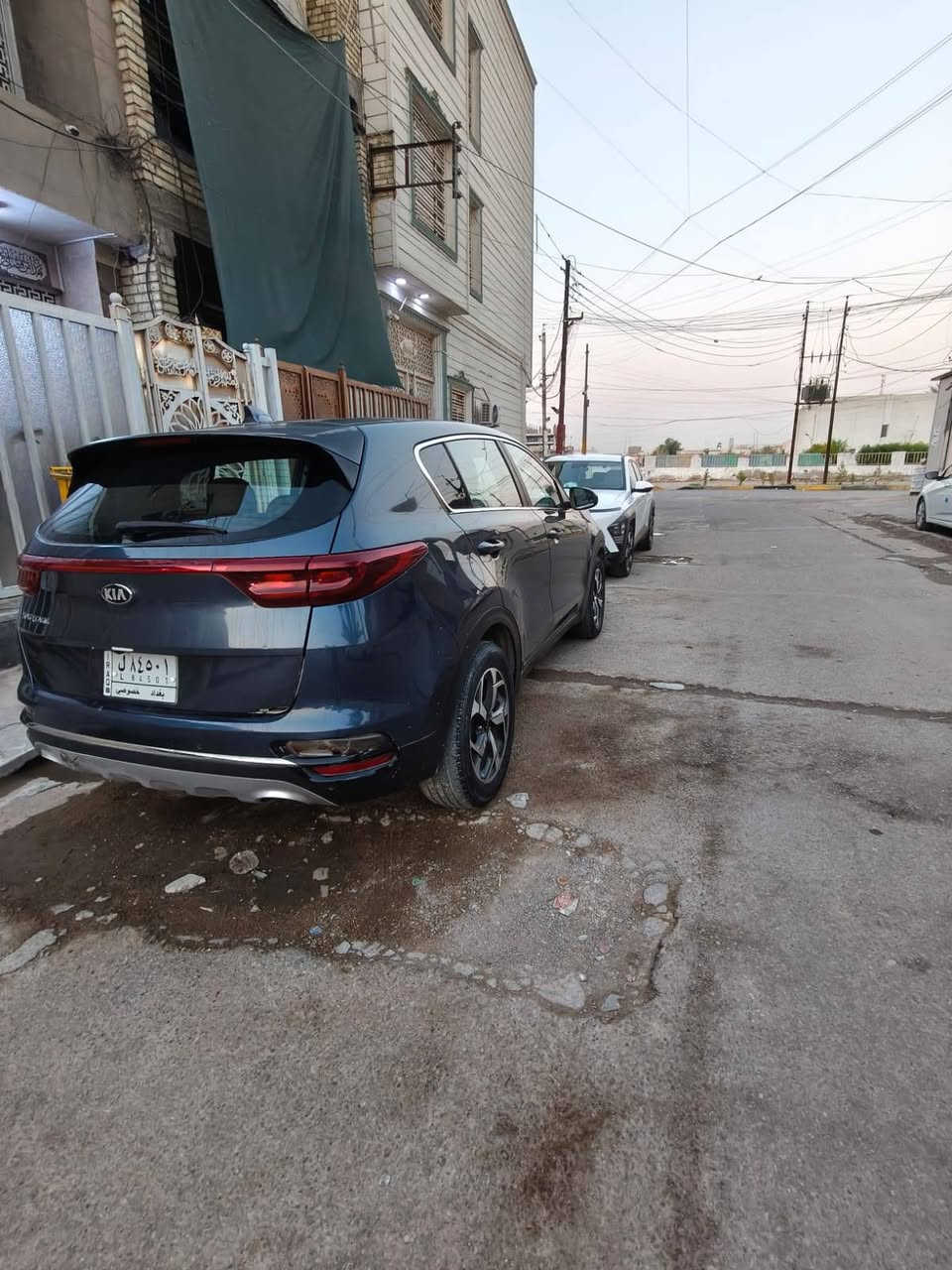 سبورتج موديل2020 وارد امريكي السياره مواصفات نص فول حادثها البنيد وجاملغ   والدواخل مكفوله السعر 140وبيها مجال ***********
