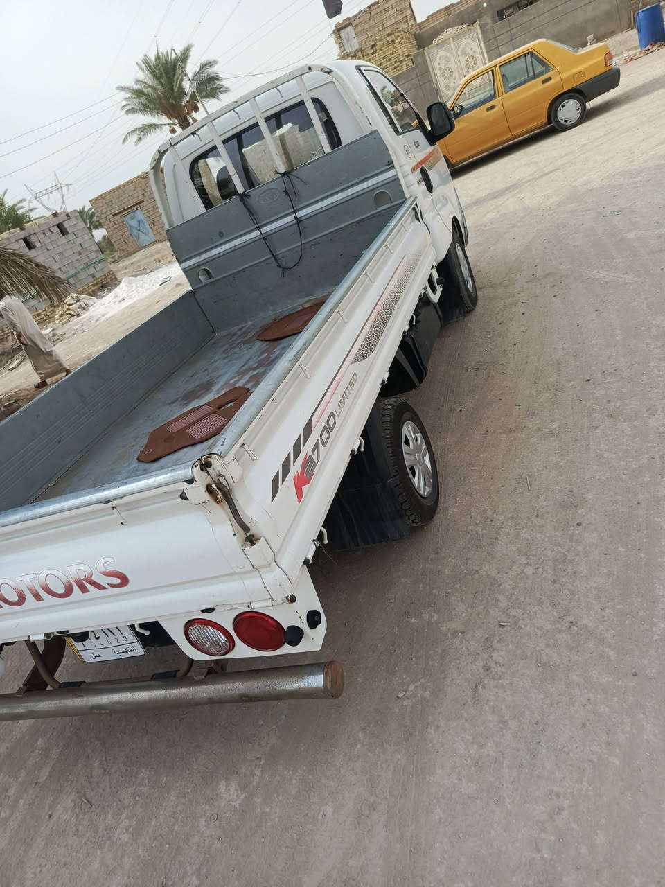 السلام عليكم كيا للبيع موديل 2021 كفاله عامه المكان دوانيه شاميه السعر 133 وبيه مجال رقم التليفون  ***********

