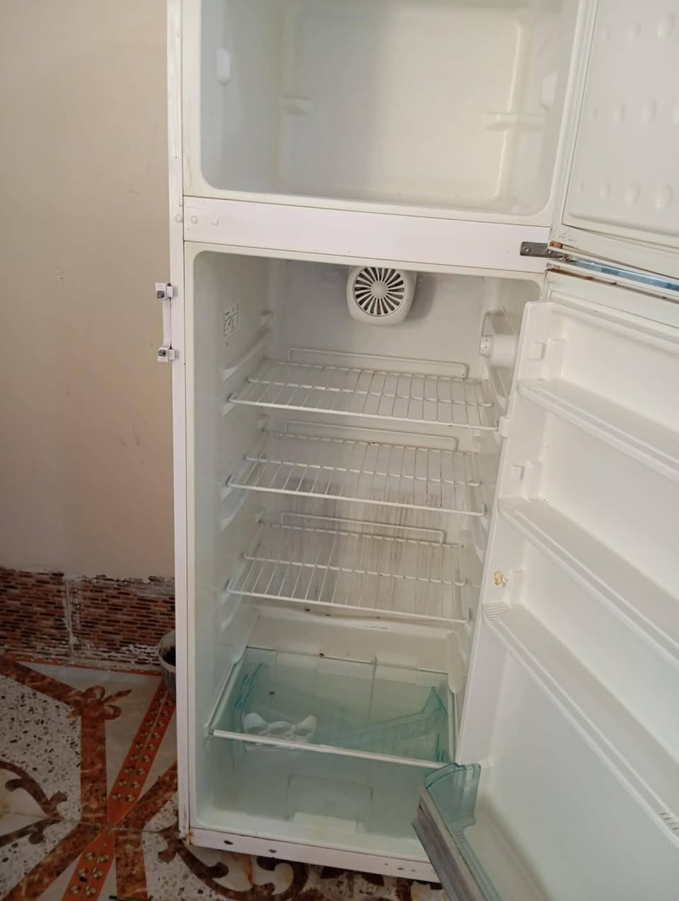 للبيع ***********
