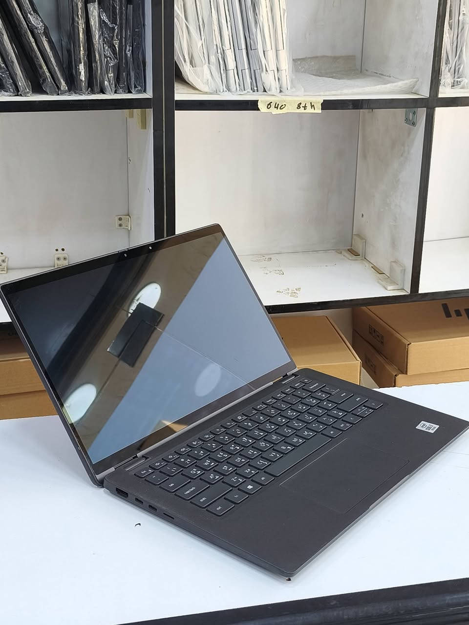 DELL LATITUDE 7410 X360 🔴🔴🔴 لمس
المعالج Cor i7 الجيل العاشر
الرام 8 كيكا DDR4 و تتوفر بنسخة 16 كيكا
الهارد 256 m.2 
حجم الشاشة 14 FHD لمس و قلاب 360
ضمان 10 ايام استبدال في حال وجود مشكلة 
متوفر توصيل لكافة المحافظات 
السعر 425 شامل أجور التوصيل 
للتواصل و الطلب خاص او واتساب ***********
