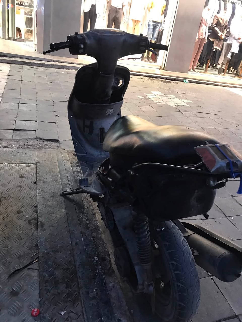 سلام عليكم درجه لبيع منخولي 120درجه مفتوحه عرضه 250وبيها ماجال درجه خير من الله قرقمي ***********
