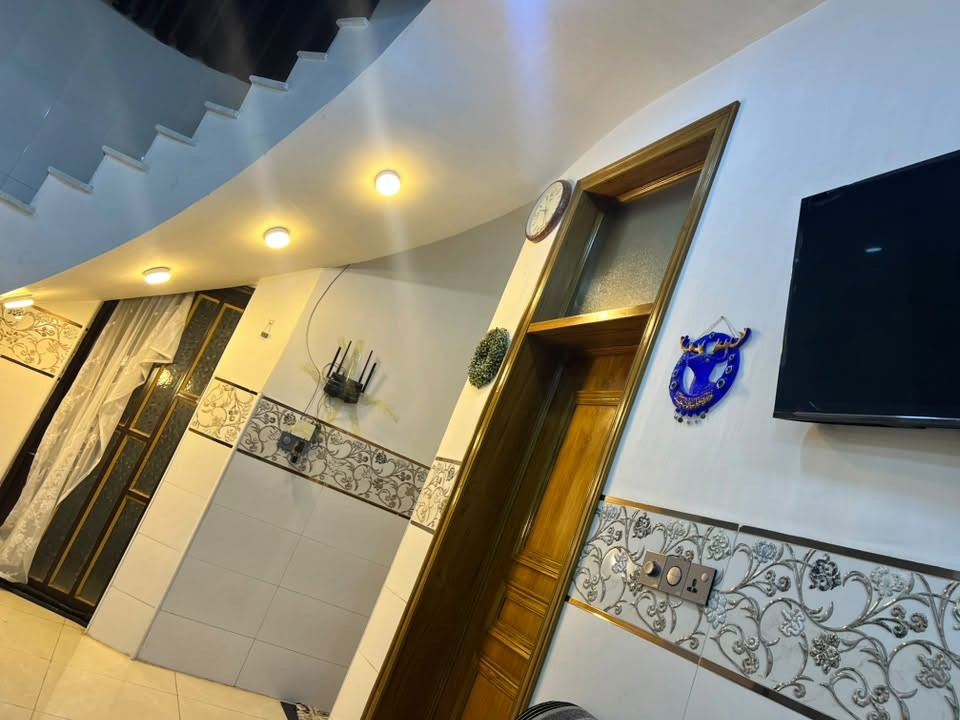 بيت زراعي درجة اولى ١٦٠ متر واجهه ٨ بناء ٢٠٢٦ موقعه حله /كريطعه  شارع عريض منطقه حلوه ***********
