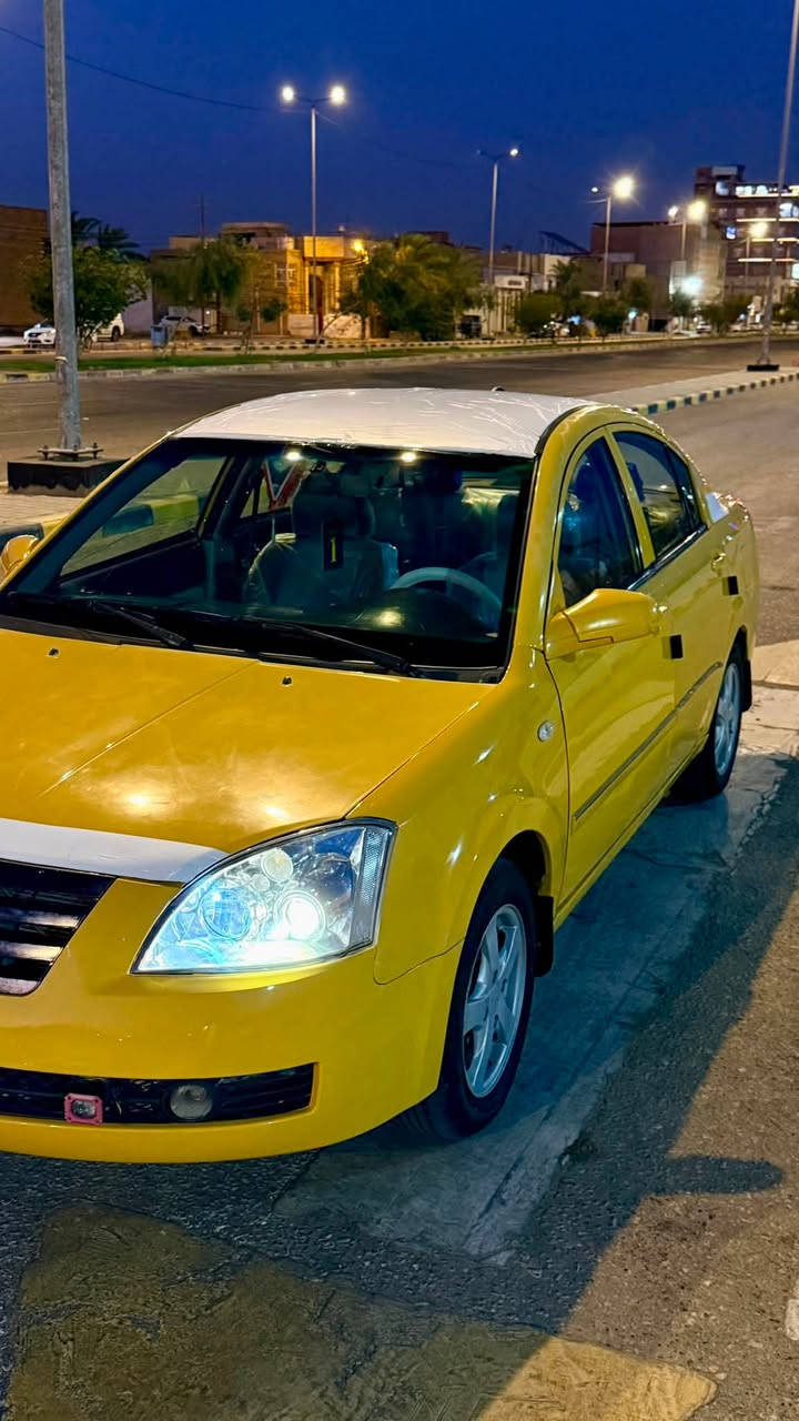شيري ٢٠١٣
سيارة نظيفة وكاملة والله شاهد مامشتغل بيها تكسي خذتها لا ماكو اختها بنظافة من كلشي جاهزة وين متريد اطلع بيها تصعد بيها تراي ناعم وجديد 
مكينة وكير جدد مكفولات 
تبريد مسوي بيها ثلج منظومة جديدة كمبريسر راديتر صوندات وغاز جديد
سماعات ملكة دمام وتلفزيون وحساس خلفي شغال وتبريد خلفي وتحكم ستيرن ولايت زنون وتايرات نظيفة وحدادية ودوشمة السيارة على اخر حباية رقم نجف بس تداور باسمك مصفرة سيارة الياخذها يترحملي ماعايزة فلس
بيها مكانات صبغ خياس بدون ضربة بدون حادث 
وسعر ٤٧ واني خادم متواجد 
***********
