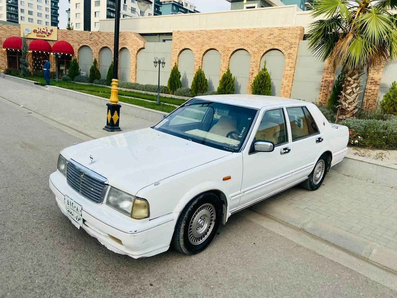 نيسان سدريك • ٢٠٠١ • رقم سليمانية