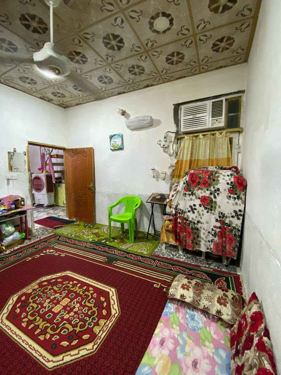السلام عليكم يوجد ديار عدد 2 الأول مساحته 50متر طابقين يوجد محل
الدار الثاني مساحة 75متر طابقين الچاير قرب السوق الاستفسار ***********
***********
