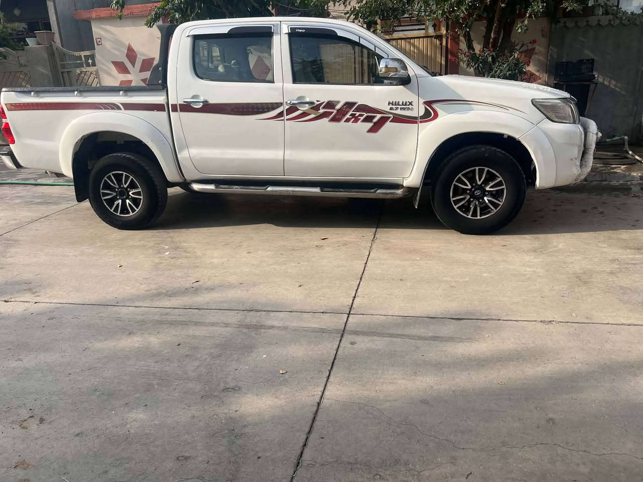 فقط رقم • بدون تفاصيل