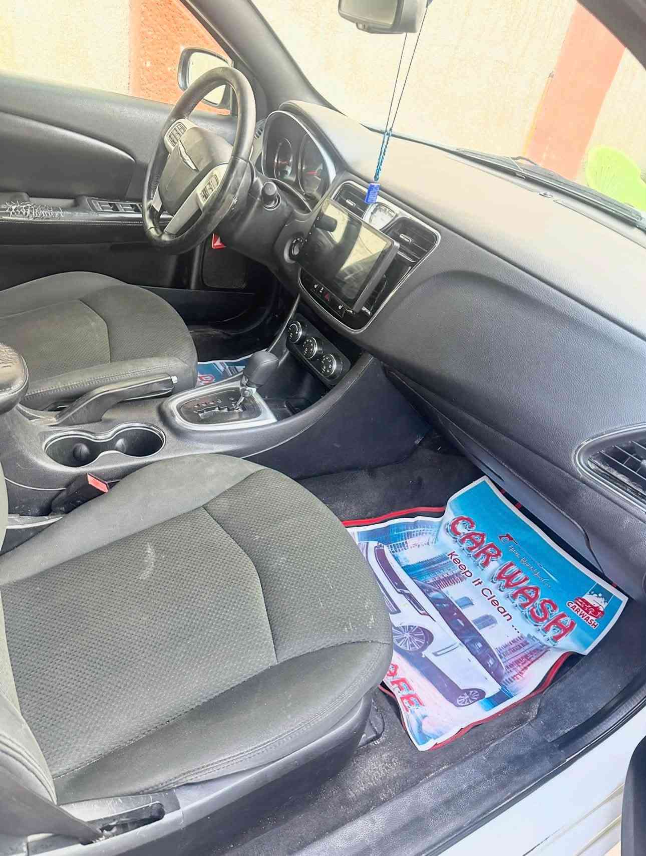 كرايسلر C200 • محرك 3600 • فتحة سقف