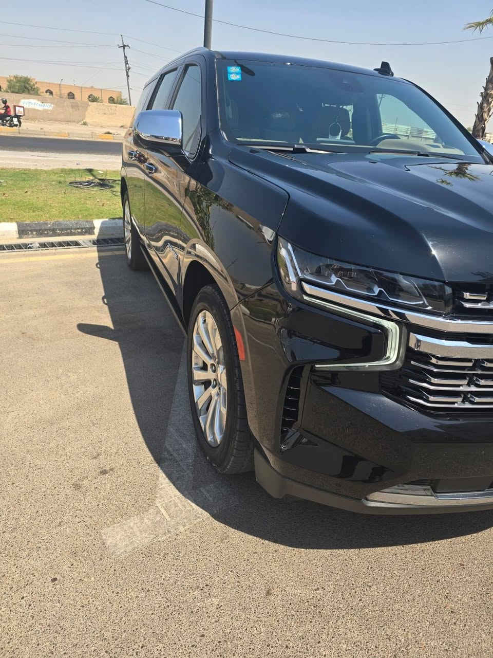 تاهو بريمير خليجي موديل ٢٠٢٣ 
ماشية ٤٢ الف كم
مكفولة من الضربة والتبديل
بيها تكحيل و bdr بسيط كد اصبع بالجاملغ الامامي والباب الامامي جهة السائق وما مبينة نهائيا"
رقم بغداد بأسمي تحويل ثاني يوم
معروفة مواصفات البريمير فول 
مكان السيارة بغداد
السعر / 520 $ وبيها مجال بسيط
للتواصل 
***********
