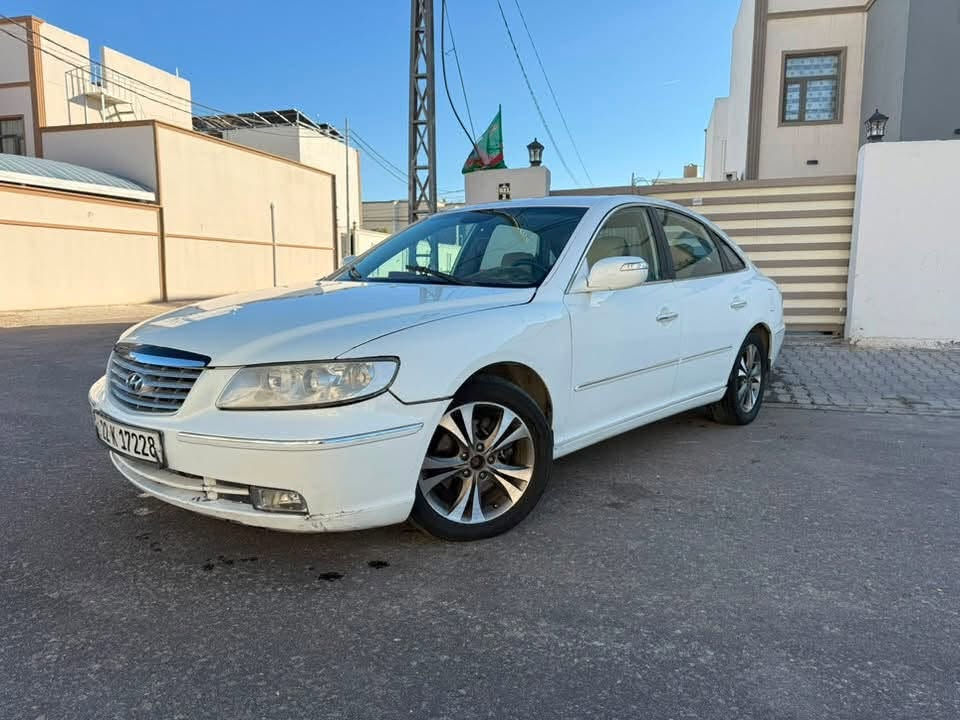 ازيرا 2009 رقم اربيل انكليزي
السياره مصبوغه حزام بدون دواخل بدون ضرر 
مكينه 3300 بيها منظومة غاز 
فول تحكمات 
بيها نواقص بسيطه 
حداديه وسط 
مكاني النجف الاشرف 
معروضه 78 وبيها مجال بسيط 
للاستفسار 
***********
