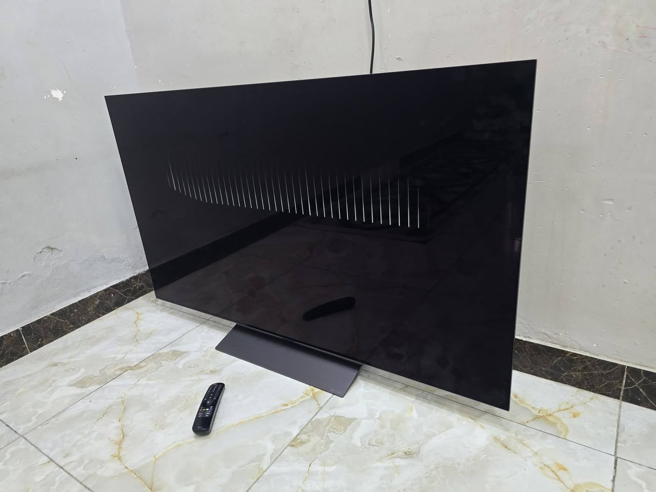 أل جي OLED C4 • ٥٥بوصة • مستخدمة